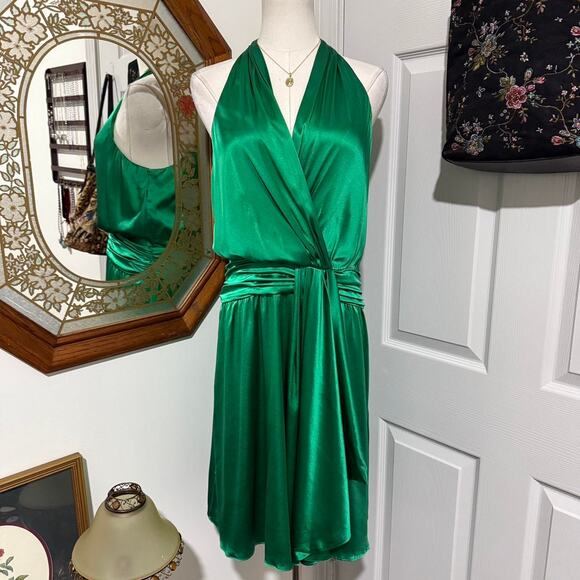 NWT Vintage Y2K Cache Shiny Green 100% Silk Cascading Halter Knee-Length Dress - Picture 3 of 8